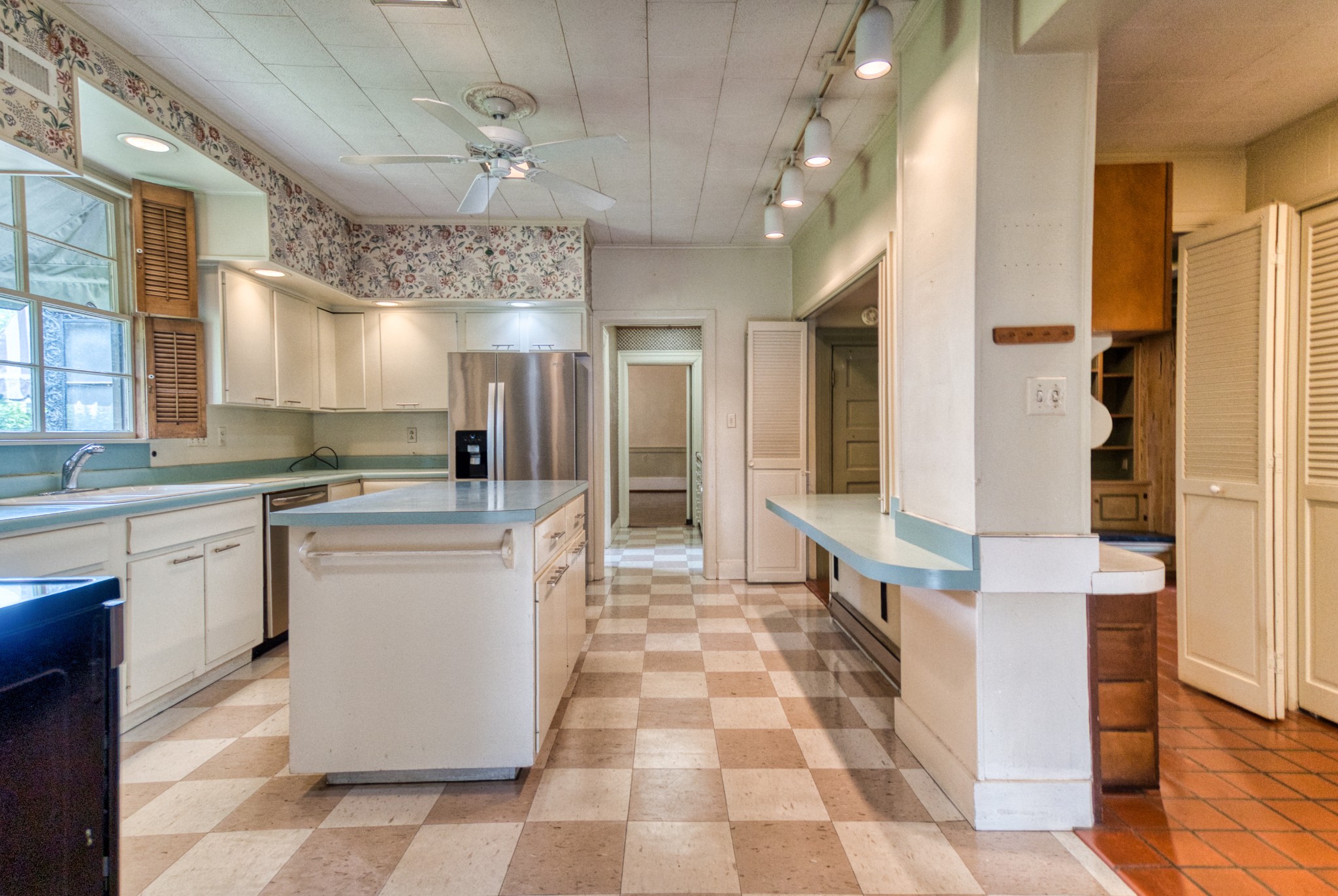 301 W 6th Street Russellville KY 42276