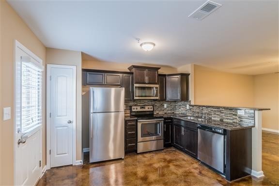 1611 Railton Court Clarksville TN 37043