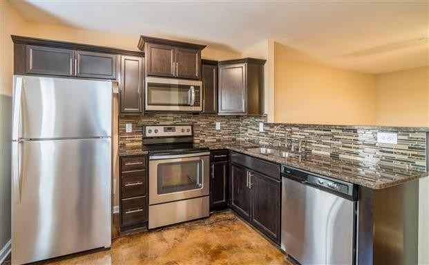 1611 Railton Court Clarksville TN 37043