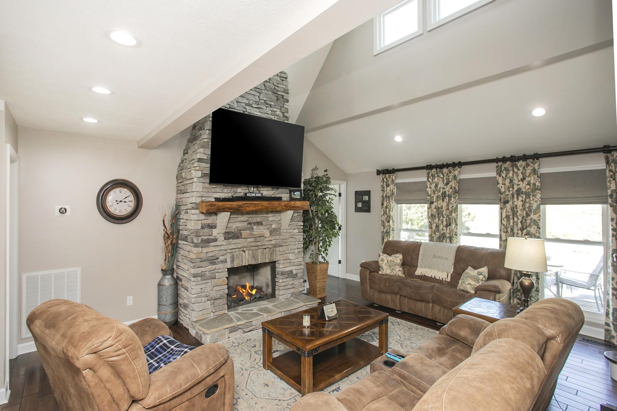 1043 Shelton Road Charlotte TN 37036