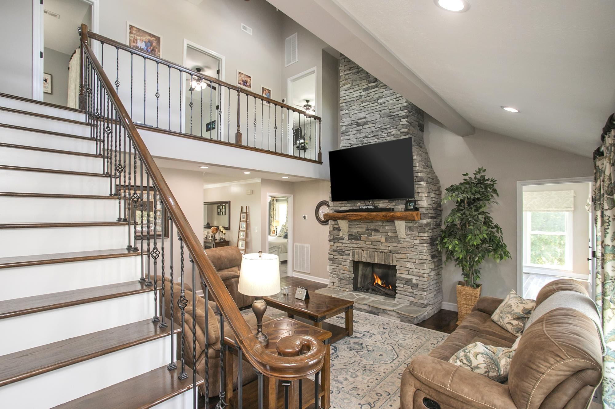 1043 Shelton Road Charlotte TN 37036