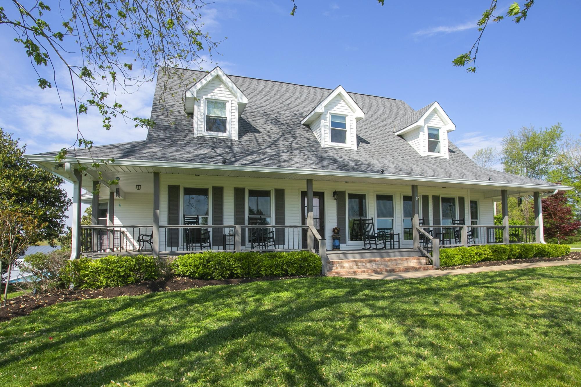 1043 Shelton Road Charlotte TN 37036