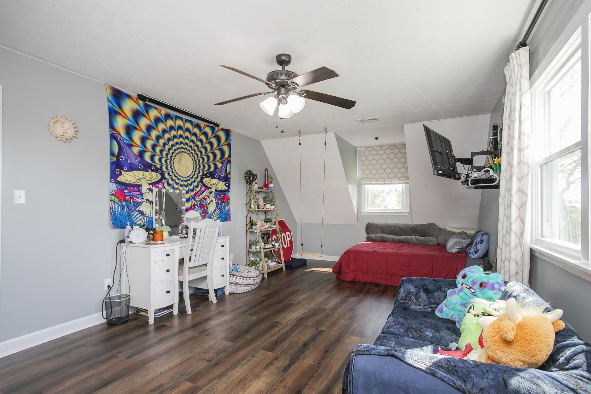1043 Shelton Road Charlotte TN 37036