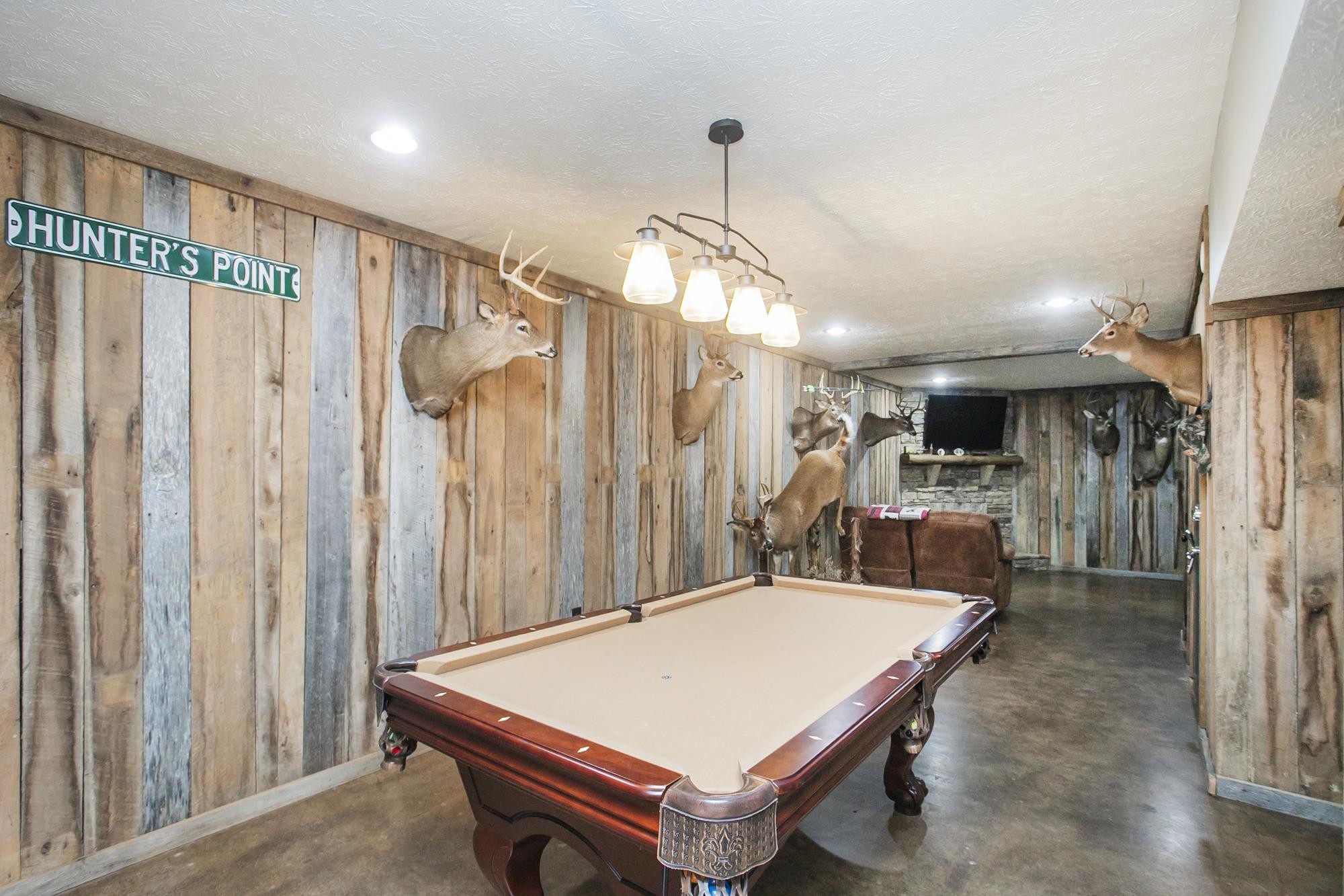 1043 Shelton Road Charlotte TN 37036