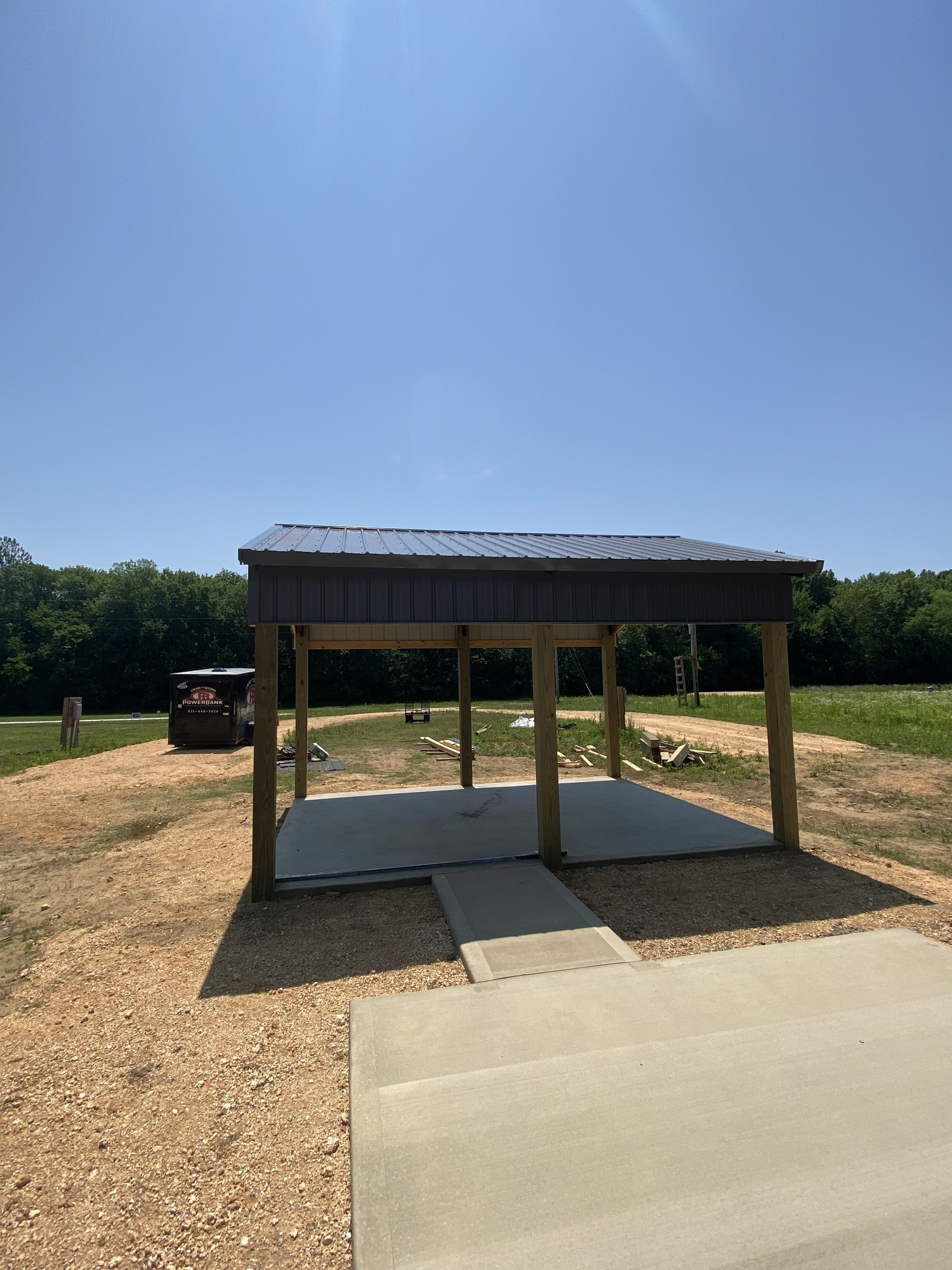 5 River Front Drive Clifton TN 38425