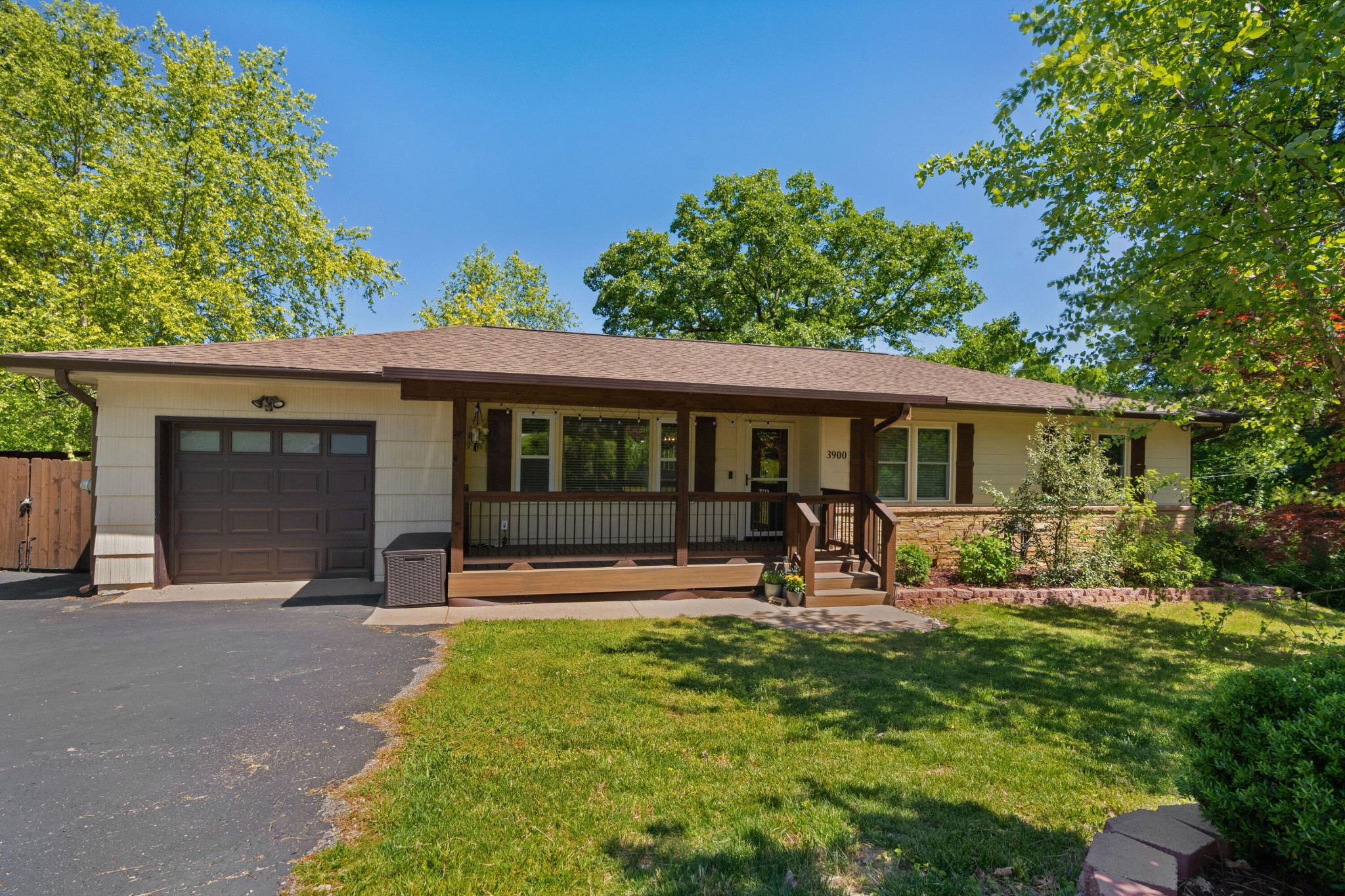 3900 Laird Lane Chattanooga TN 37415