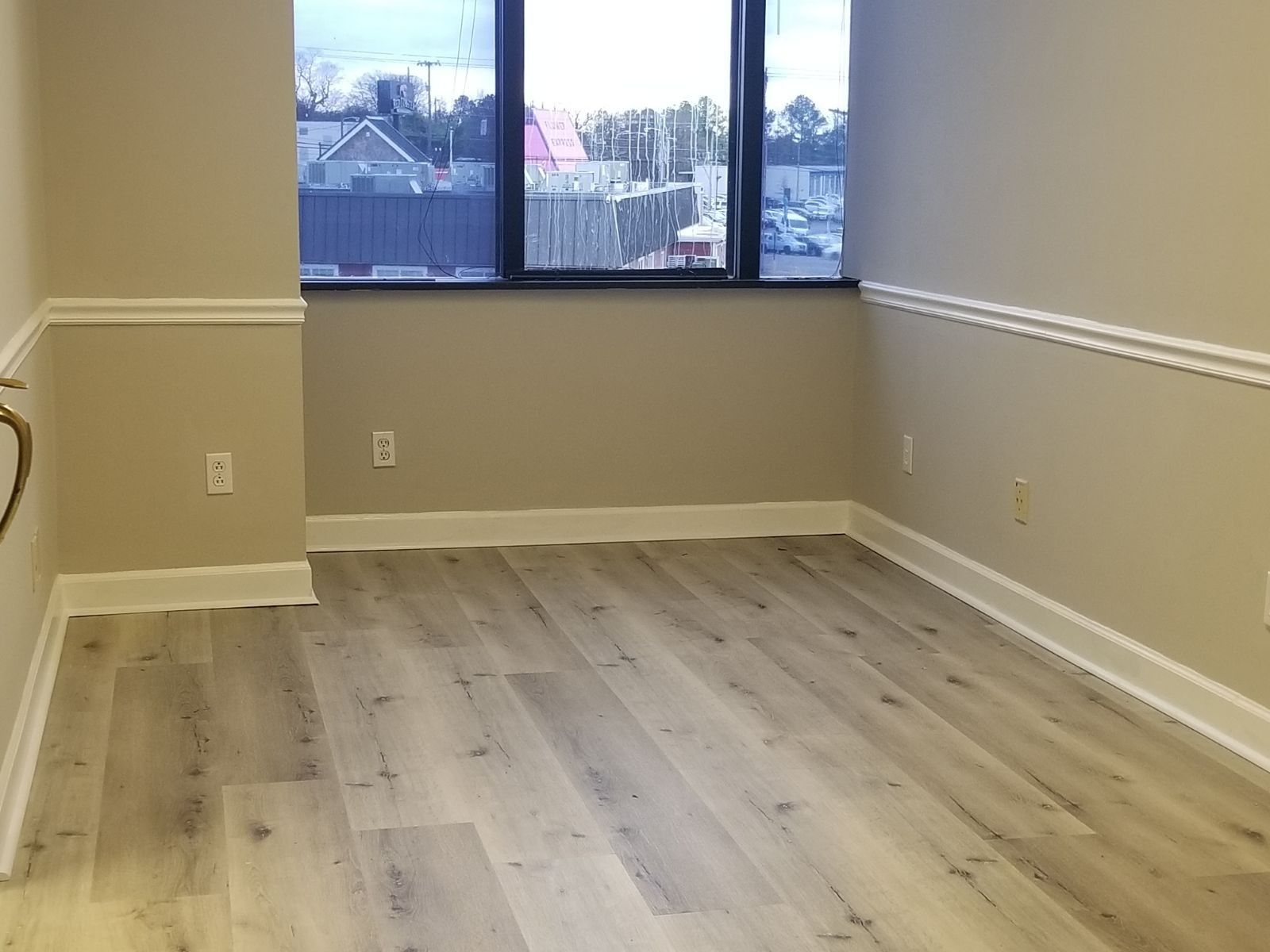 1994 Gallatin Pike Suite 309, N Madison TN 37115