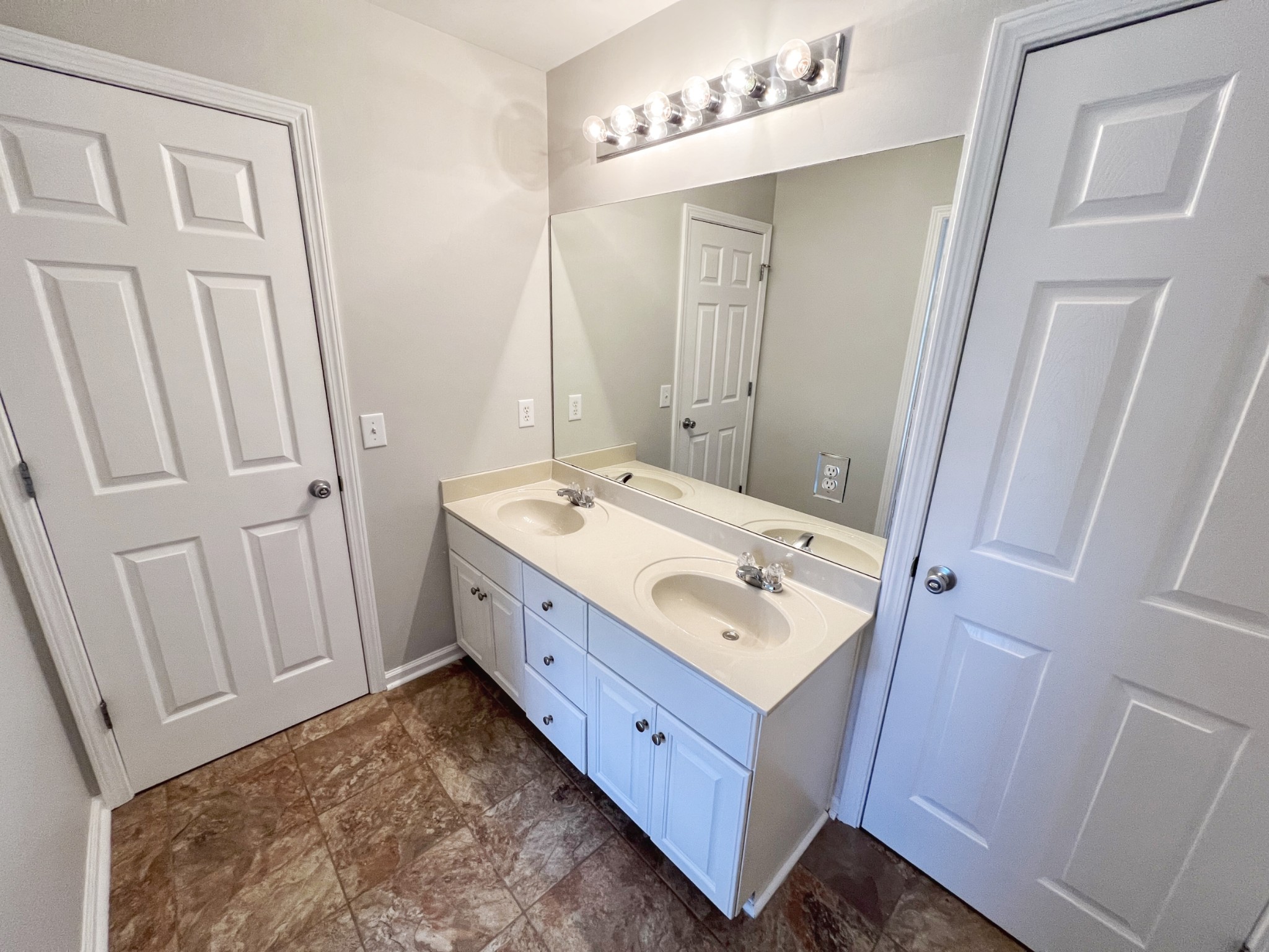 110 Herons Nest Lane Hendersonville TN 37075