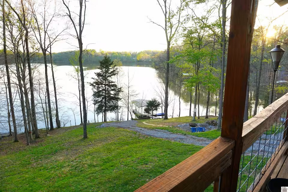 73 Shore Drive Cadiz KY 42211