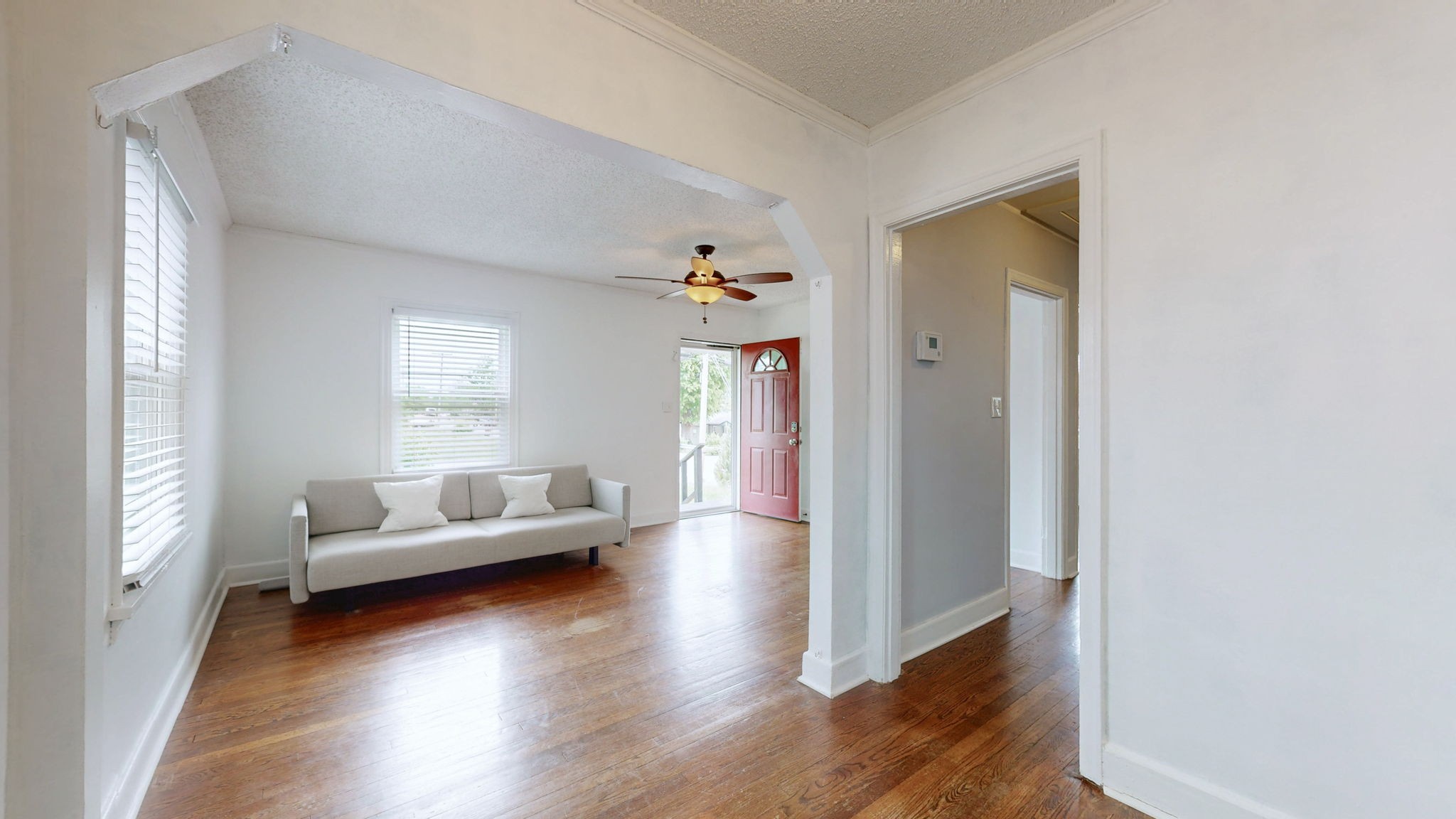 2011 Oakwood Avenue Nashville TN 37207