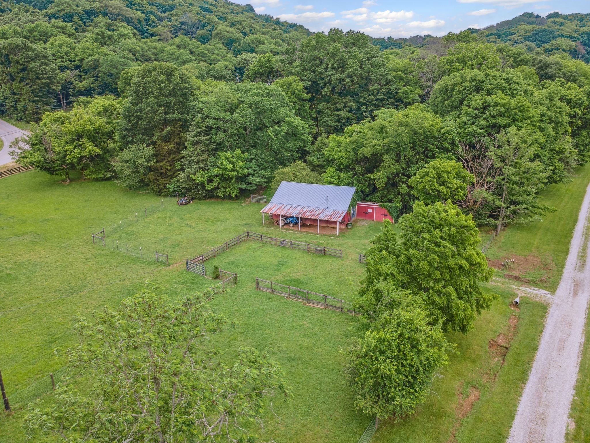 6873 Giles Hill Road College Grove TN 37046