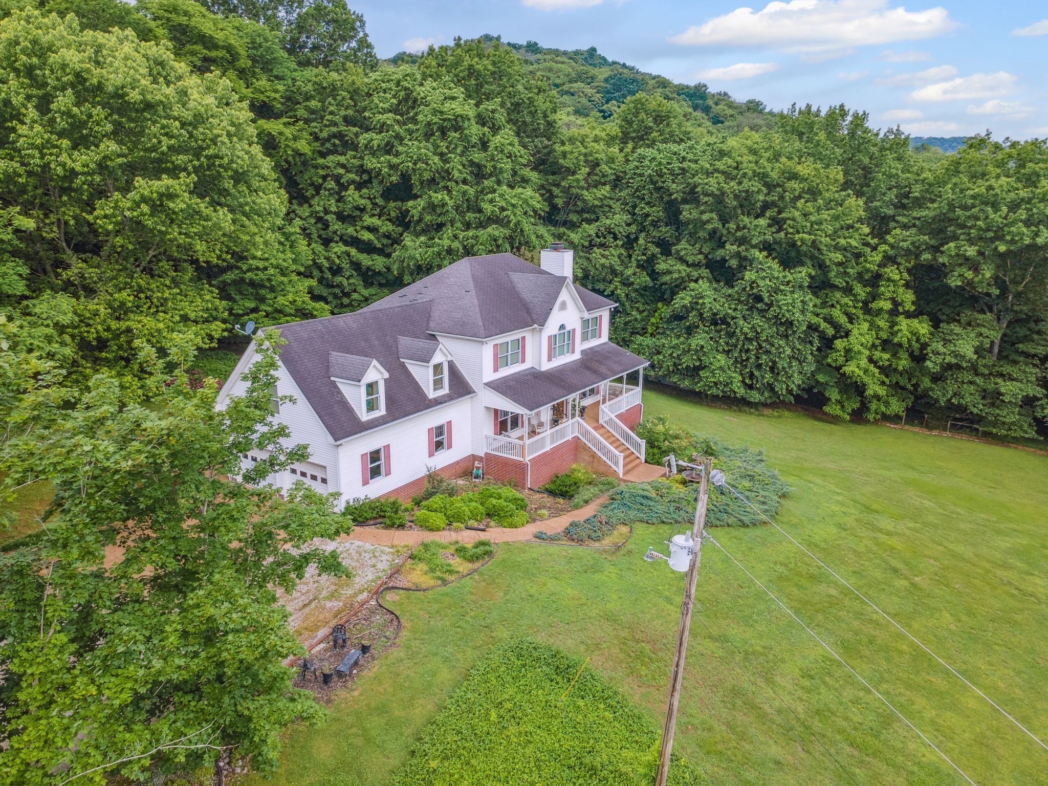 6873 Giles Hill Road College Grove TN 37046