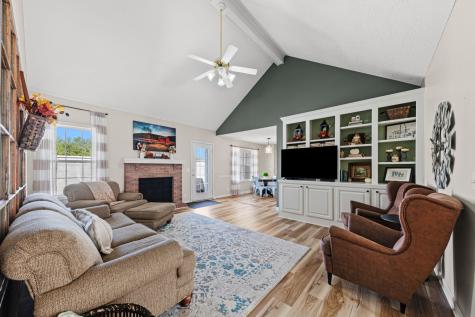 139 Holly Lane White House TN 37188