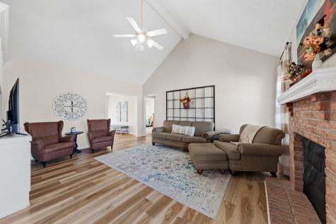 139 Holly Lane White House TN 37188
