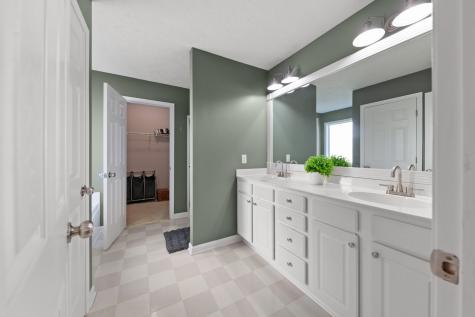 139 Holly Lane White House TN 37188