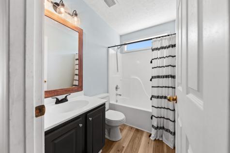 139 Holly Lane White House TN 37188