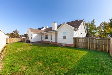 139 Holly Lane White House TN 37188