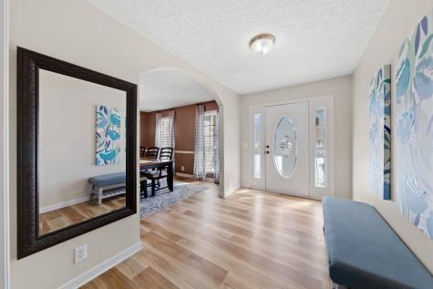 139 Holly Lane White House TN 37188