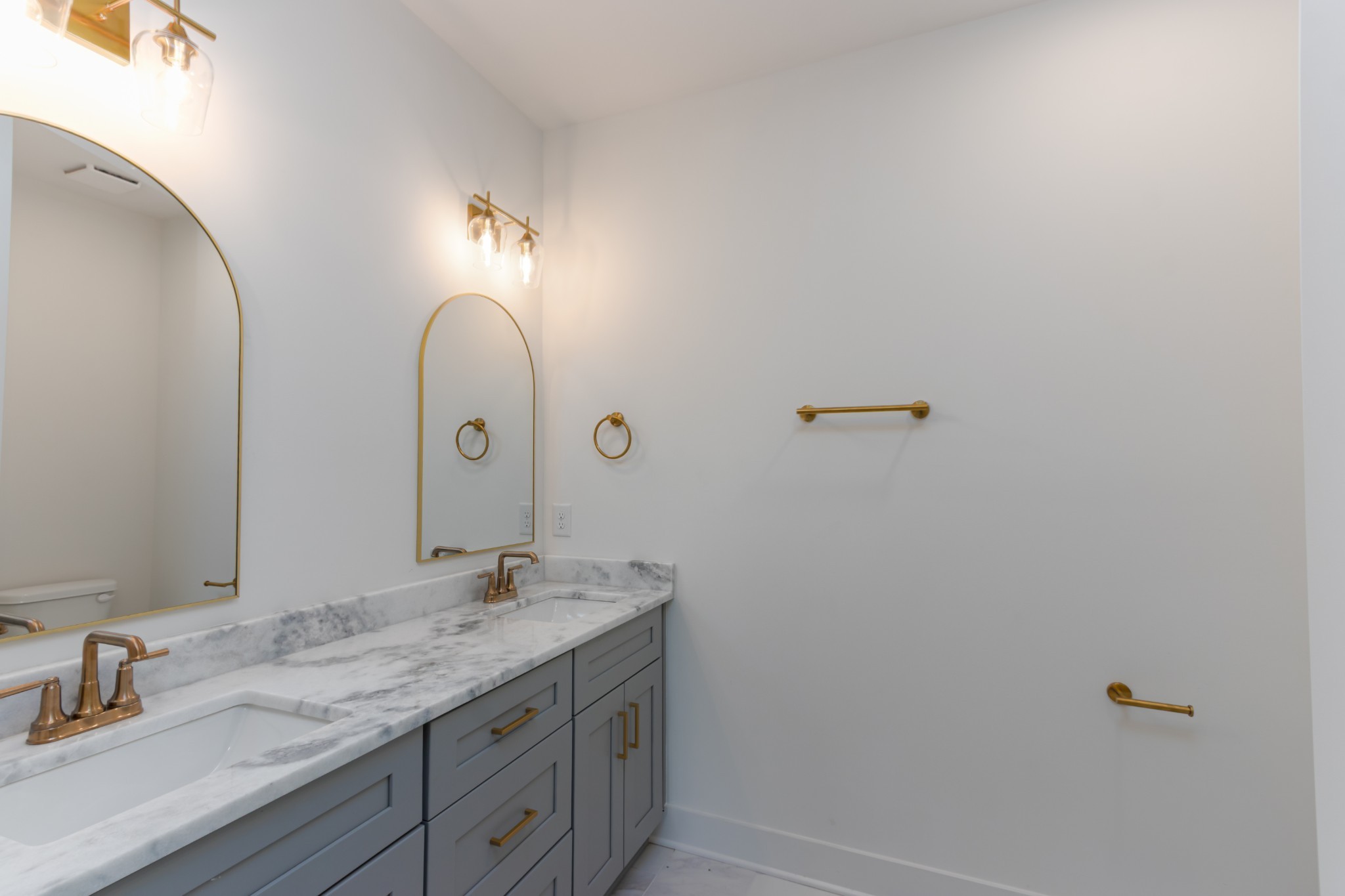 113 High Park Circle Lebanon TN 37087