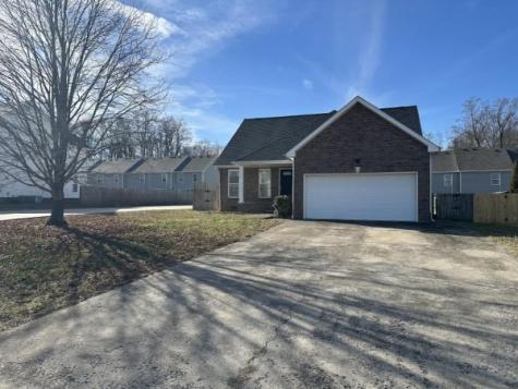 1556 Tylertown Road Clarksville TN 37040