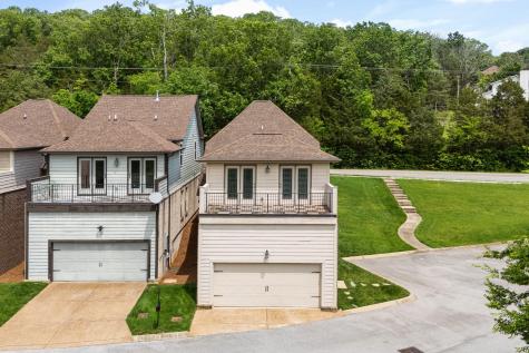 100 Cedar Place Bend Nashville TN 37221