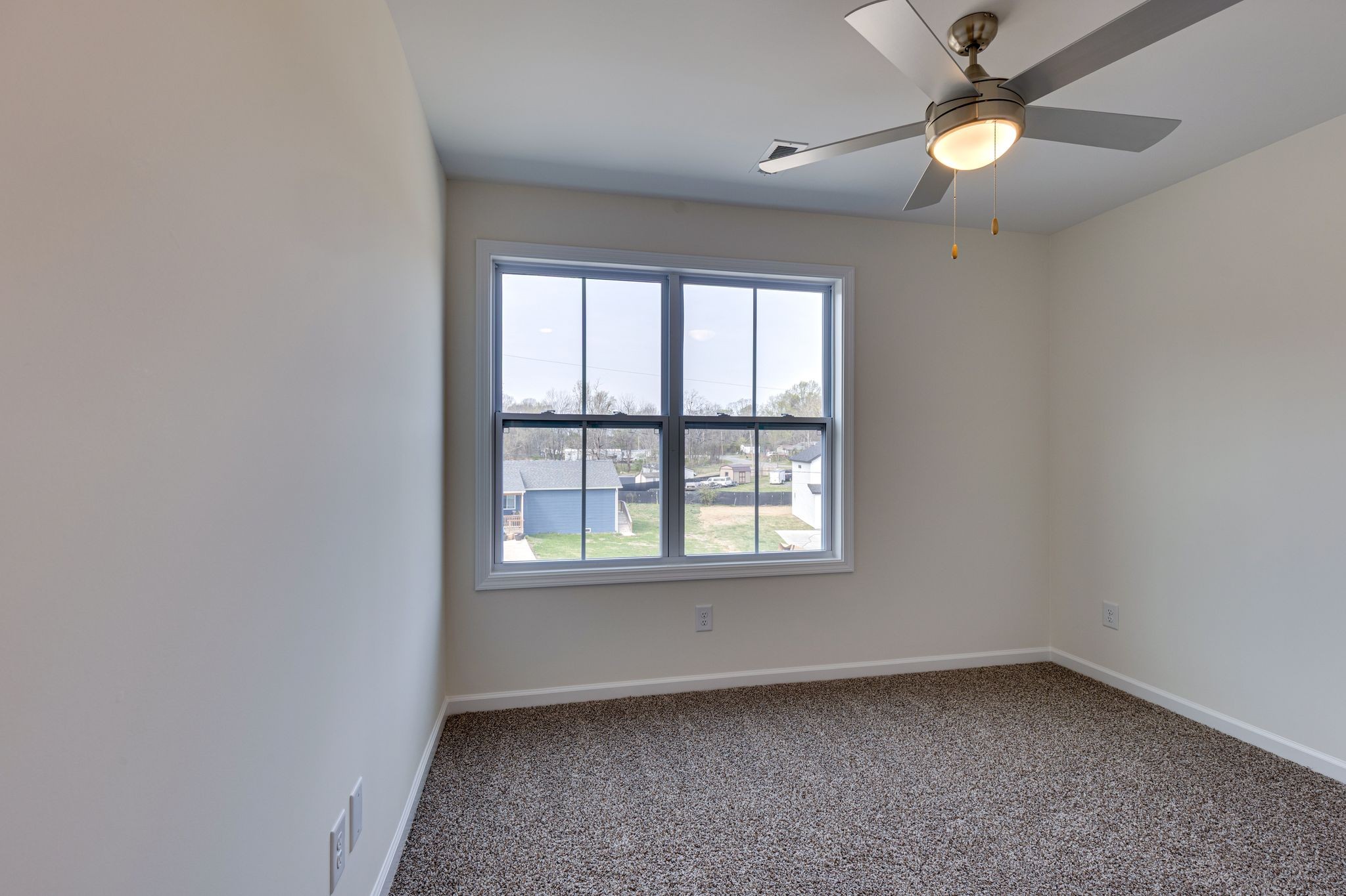 877 Dogwood Trail Clarksville TN 37042
