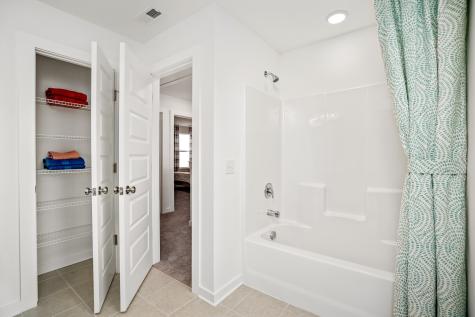 5065 Cothron Drive White House TN 37188