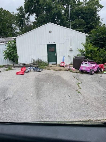 220 Lafayette Avenue Lawrenceburg TN 38464