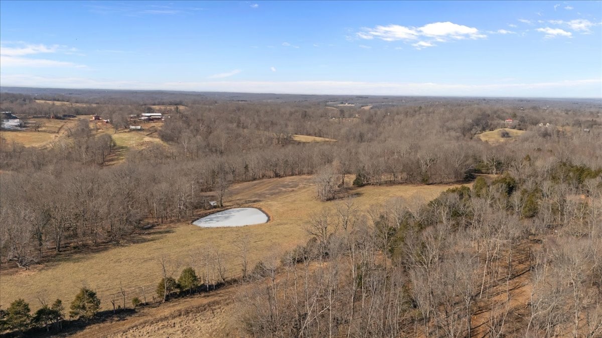 1429 Hunley Branch Road Charlotte TN 37036