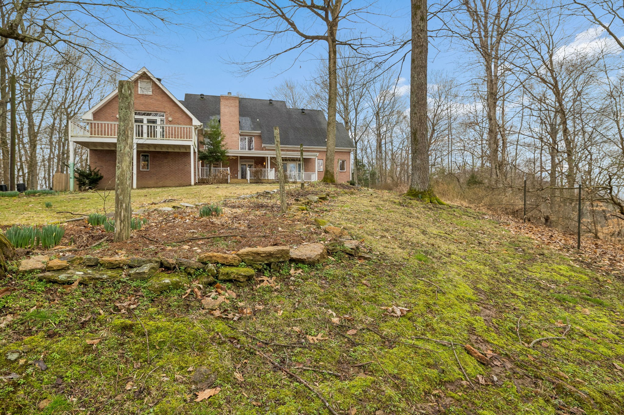 1010 Street Road Kingston Springs TN 37082