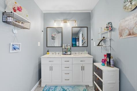 203 5th Ave, N Decherd TN 37324