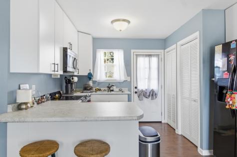 203 5th Ave, N Decherd TN 37324