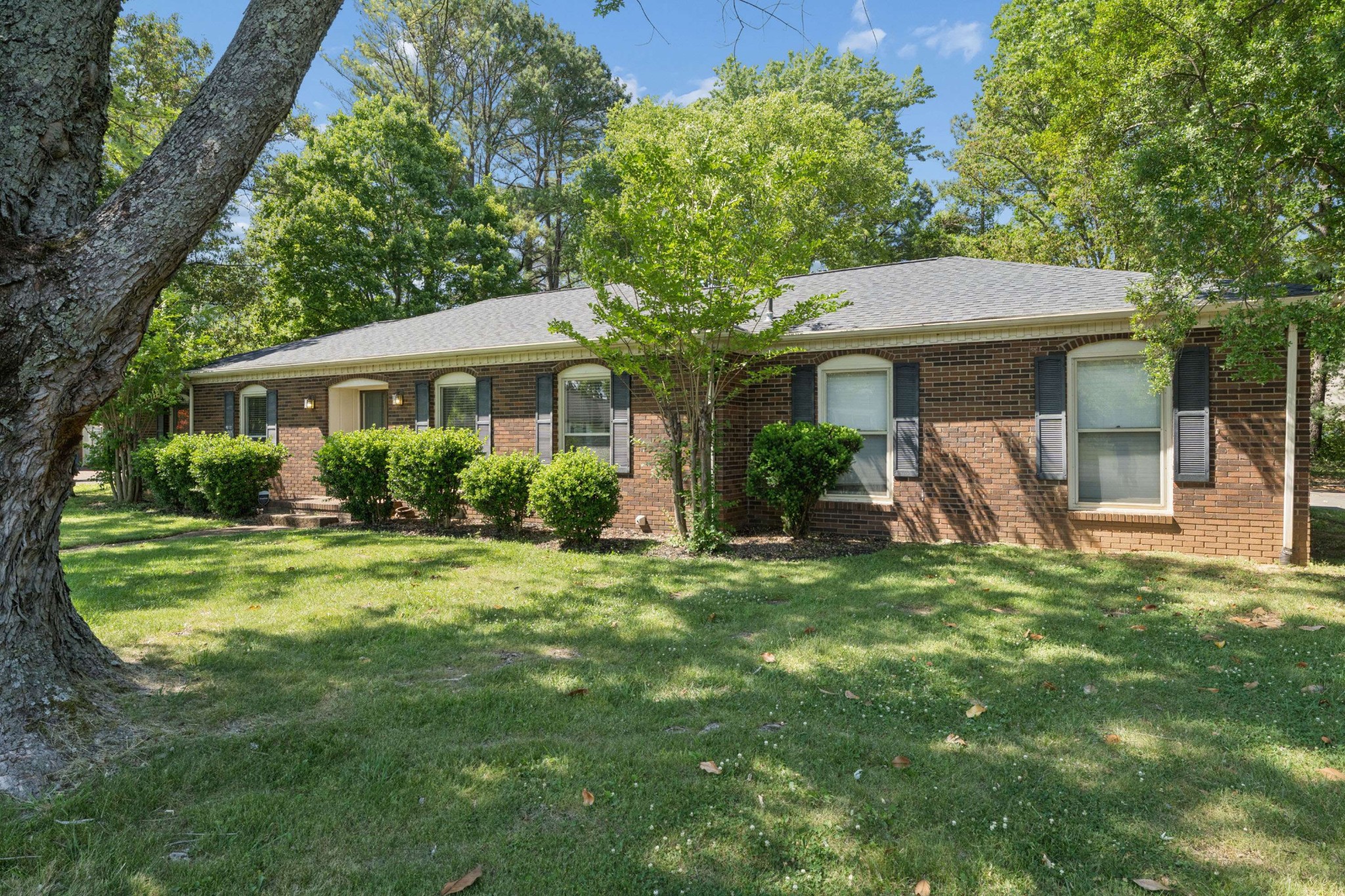 1814 Haynes Drive Murfreesboro TN 37129