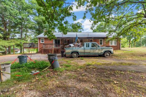 5480 Highway 100 Lyles TN 37098
