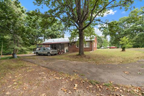 5480 Highway 100 Lyles TN 37098
