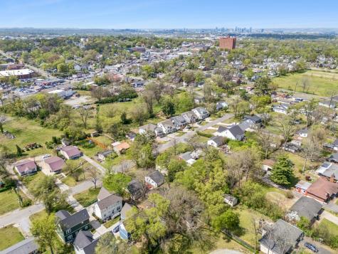 3509B Sanford Avenue Nashville TN 37211