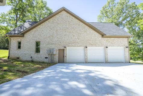 621 Bradley Lane Bath Springs TN 38311