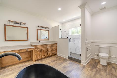 621 Bradley Lane Bath Springs TN 38311