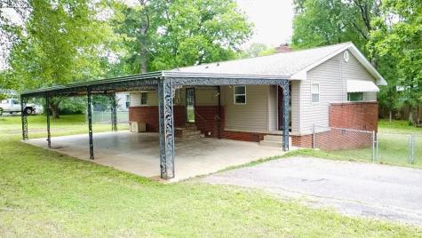 130 Highland Heights Avenue Camden TN 38320