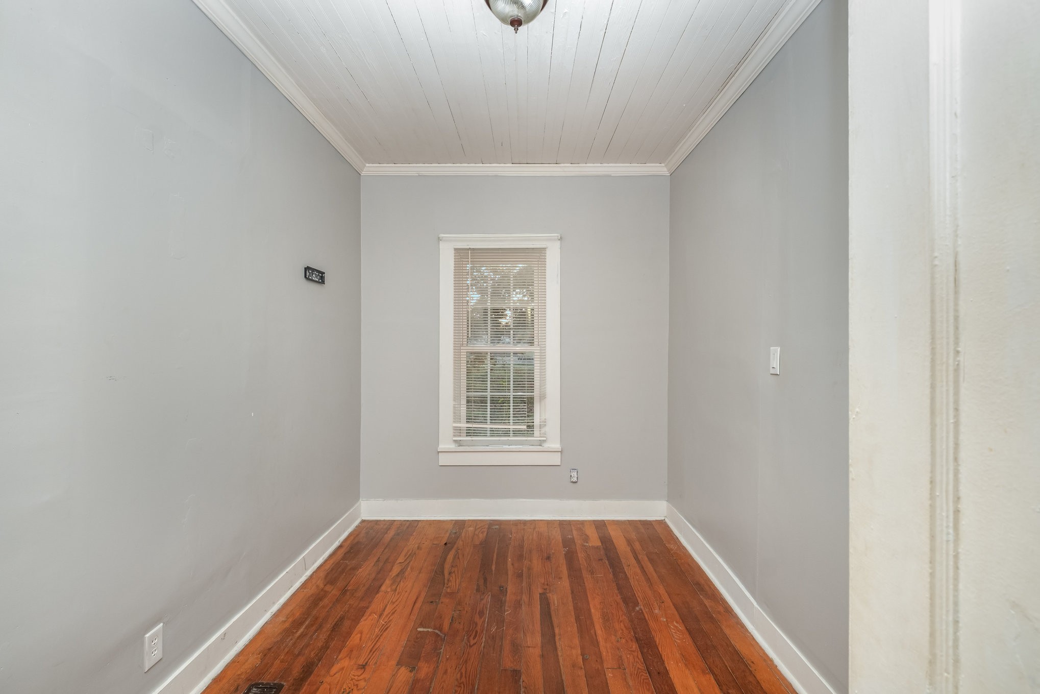 1678 Mike Muncey Road Mcminnville TN 37110