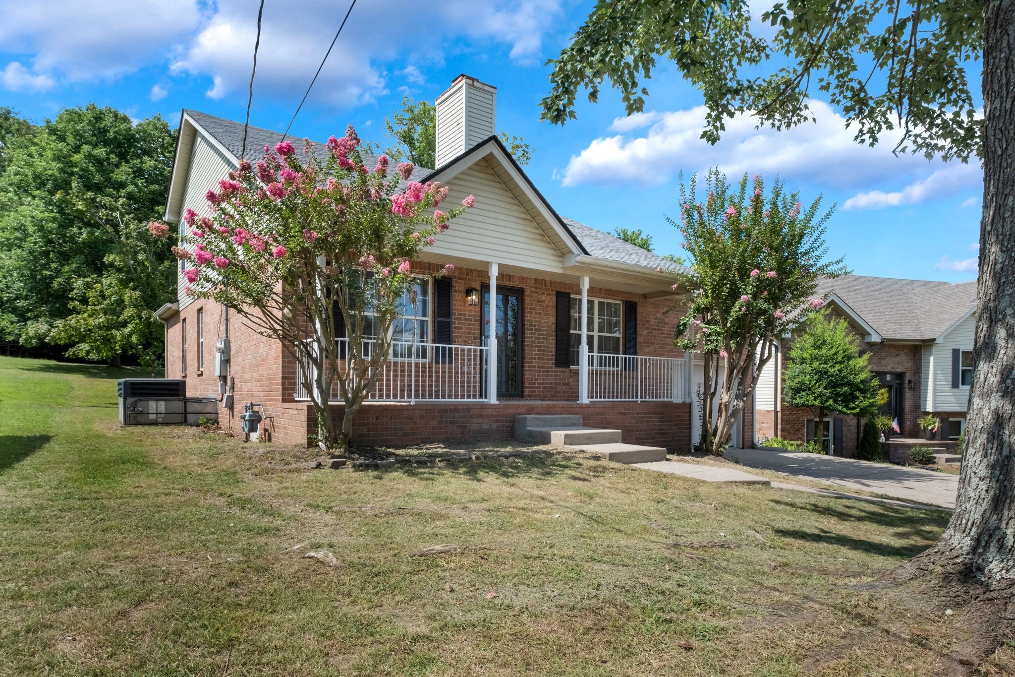 5413 Roxborough Point Hermitage TN 37076