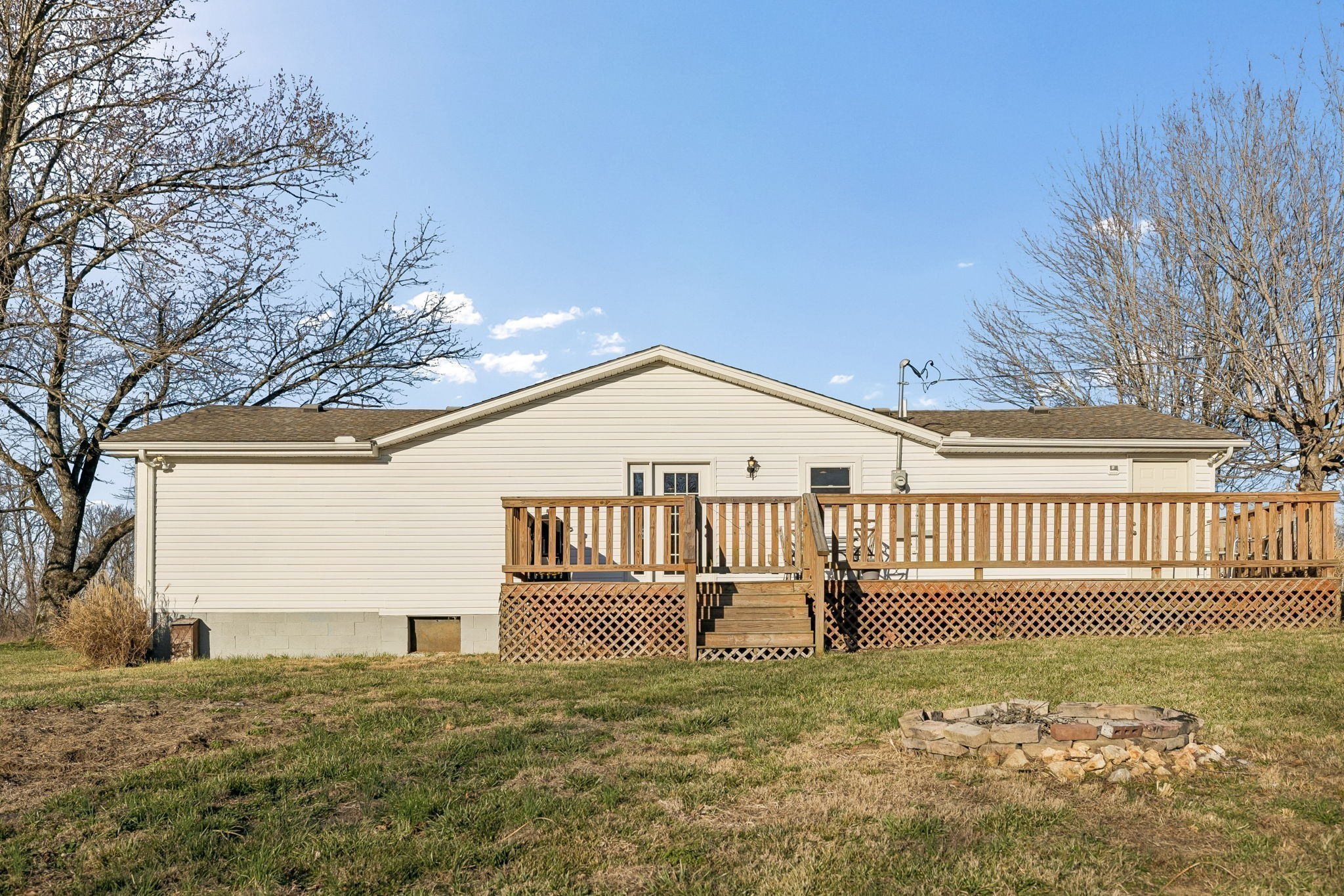 411 Purtle Road Lafayette TN 37083