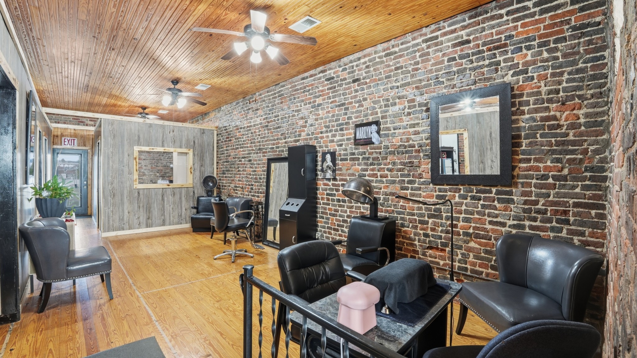 119 Main Ave, S Fayetteville TN 37334