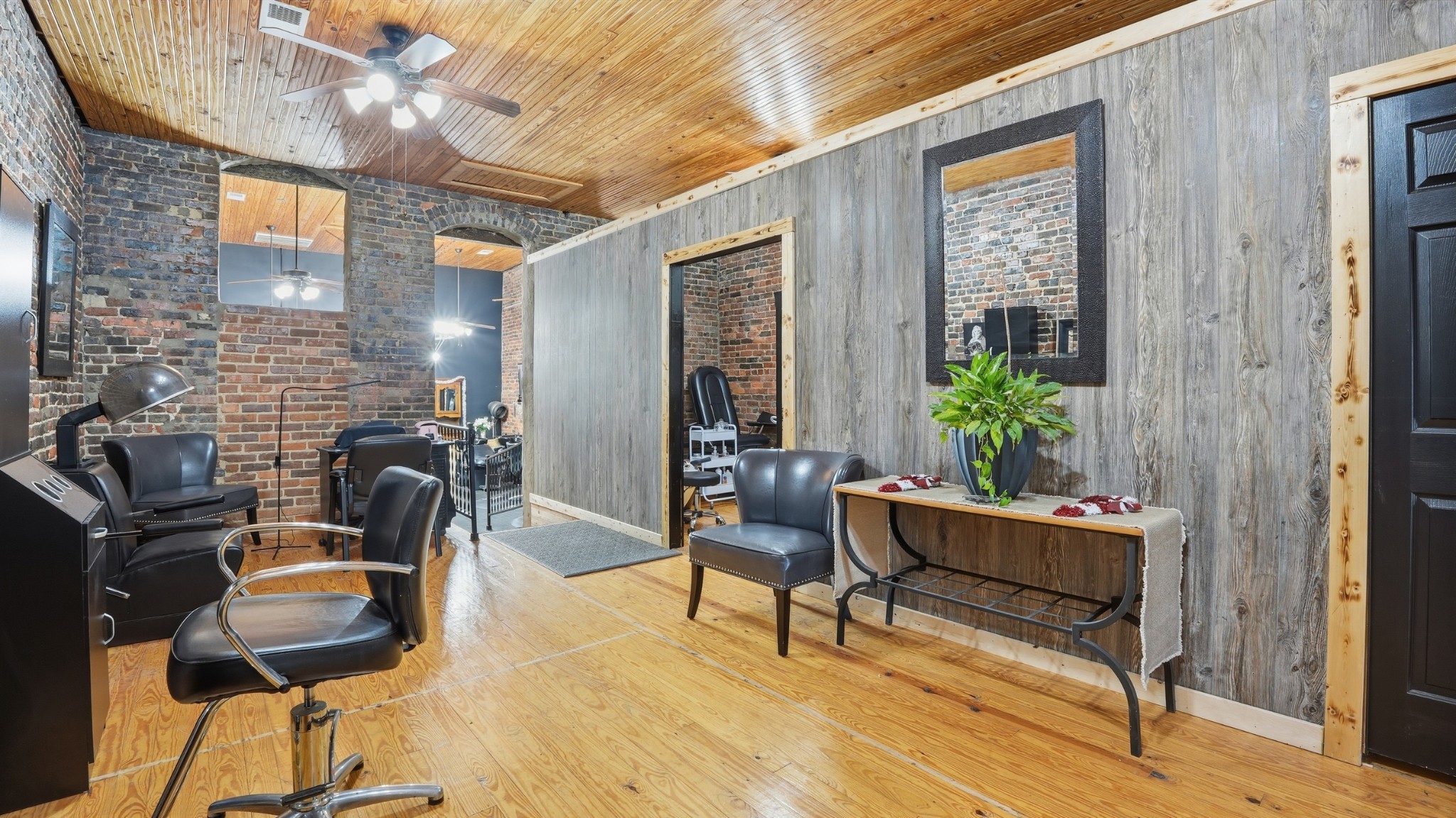 119 Main Ave, S Fayetteville TN 37334