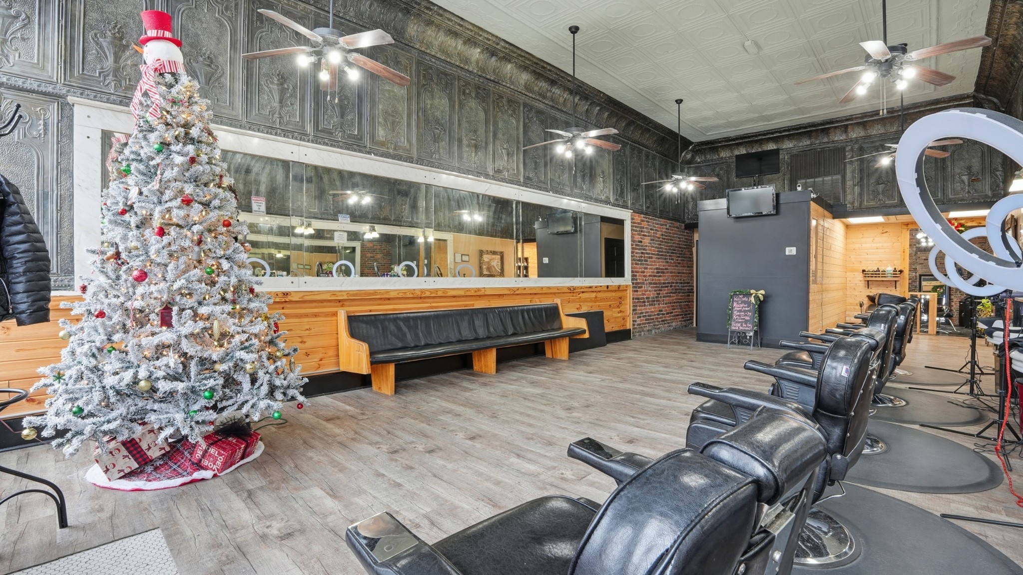 119 Main Ave, S Fayetteville TN 37334