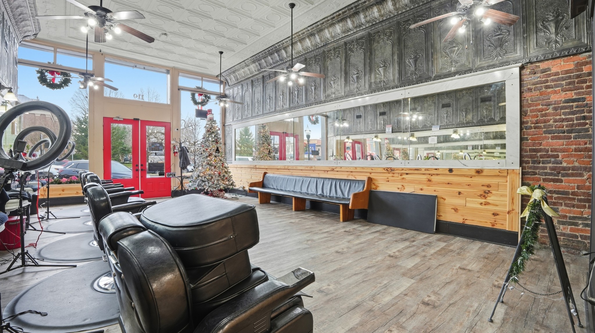 119 Main Ave, S Fayetteville TN 37334