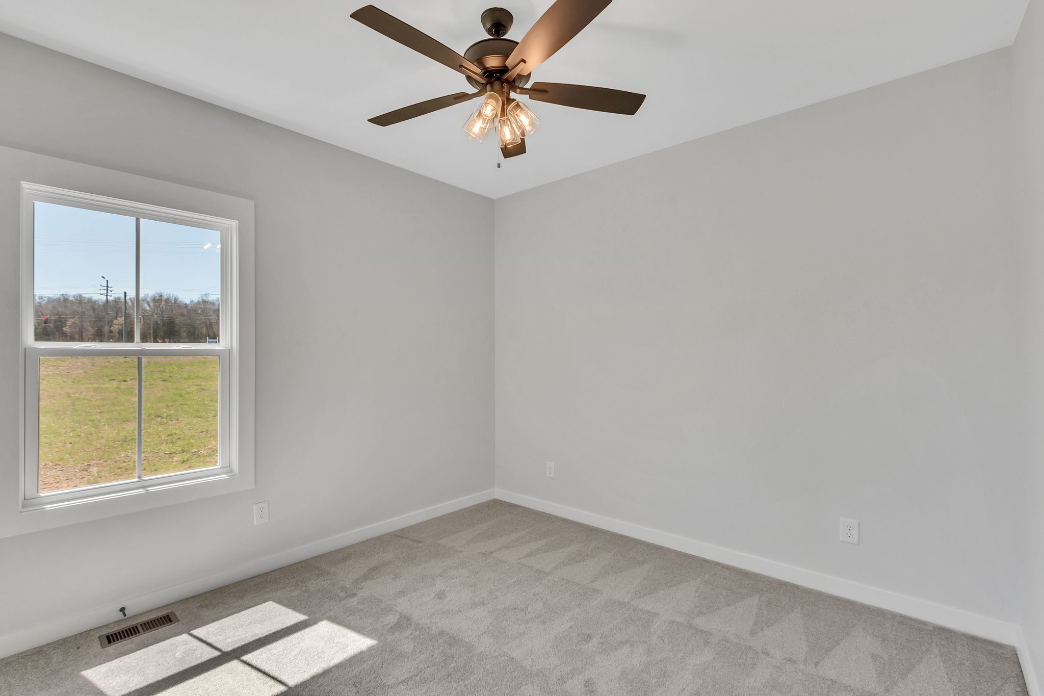 198 Creekside Drive Lewisburg TN 37091