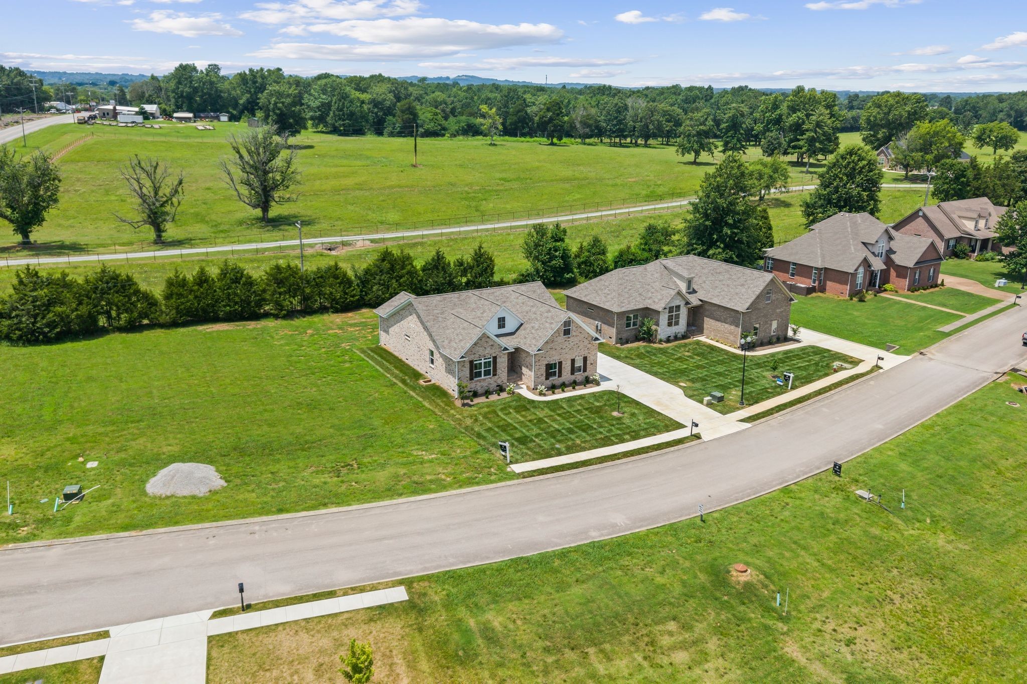 198 Creekside Drive Lewisburg TN 37091