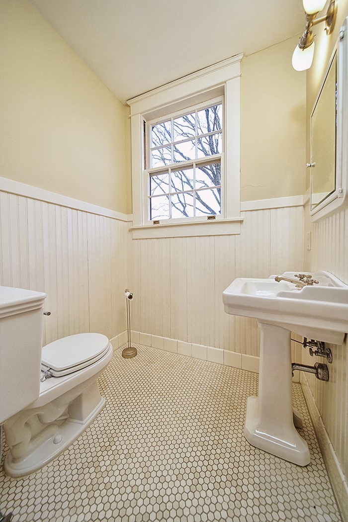 3944 Woodlawn Drive Nashville TN 37205