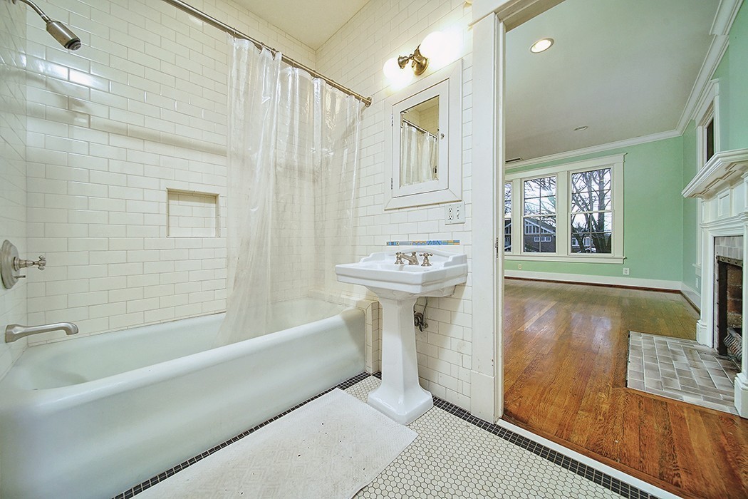 3944 Woodlawn Drive Nashville TN 37205
